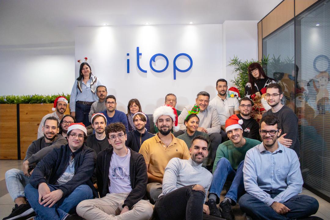 Itop les desea una Feliz Navidad y un Año Nuevo de crecimiento y éxito
